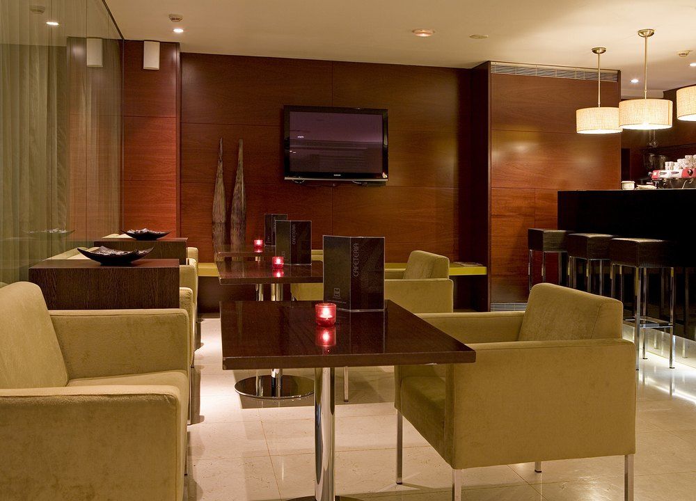 Zenit Borrell Hotel Barcelona Ngoại thất bức ảnh